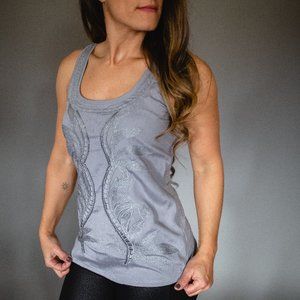 Silver / Gray Top